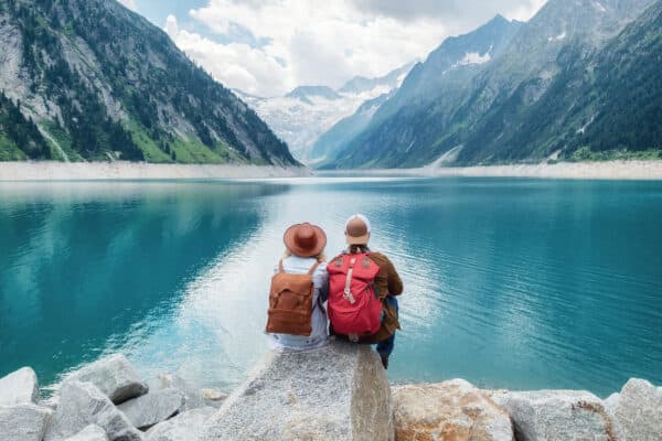 oesterreich-see-paar